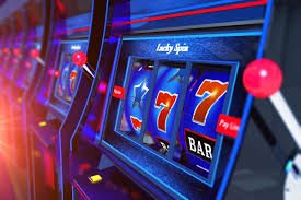 Aplikasi astatoto menampilkan layar beranda dengan permainan slot populer seperti Aviator dan Sweet Bonanza